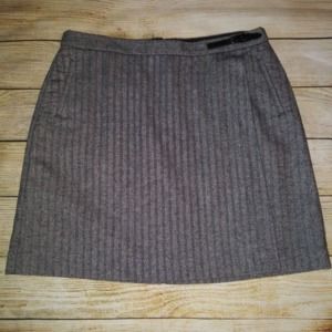 🎉 L.L. Bean Classic Grey Skirt  14 Petite